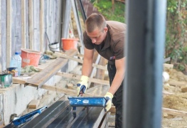 uploads/477/gallery/5-12.still033.jpg 5-12.still033.jpg