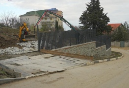 uploads/480/gallery/04-00-18.still071.jpg 04-00-18.still071.jpg