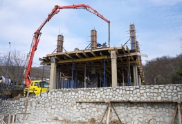 uploads/480/gallery/4k.00-10-08-03.still140.jpg 4k.00-10-08-03.still140.jpg